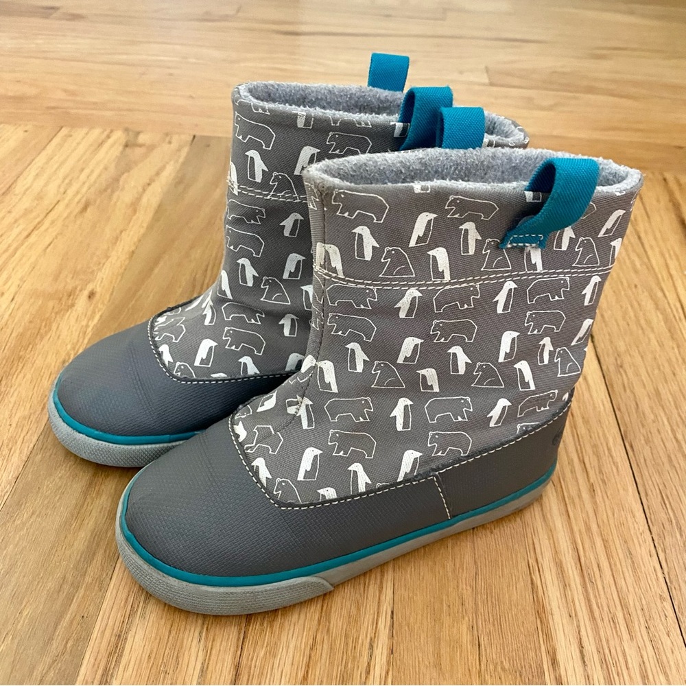 See Kai Run Basics All-Weather Boots 🐧 🐻‍❄️ Sz 9